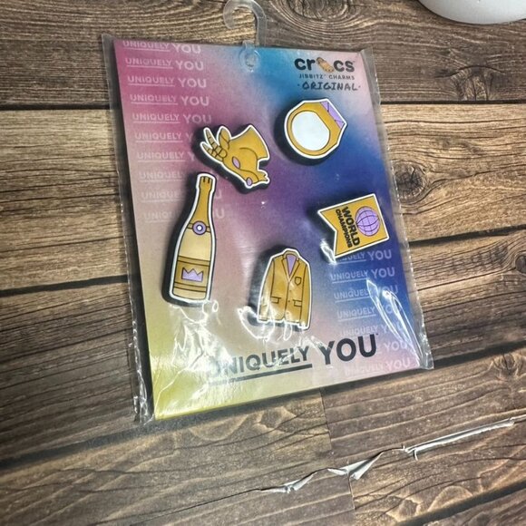 NWT Crocs Winner Jibbitz Charms Original 5 Pack (10012123) *RETAIL $20* - Picture 3 of 11